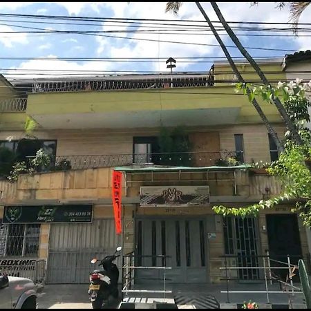 Alcobas Con Desayuno Incluido Bano Compartido Appartement Medellín Buitenkant foto