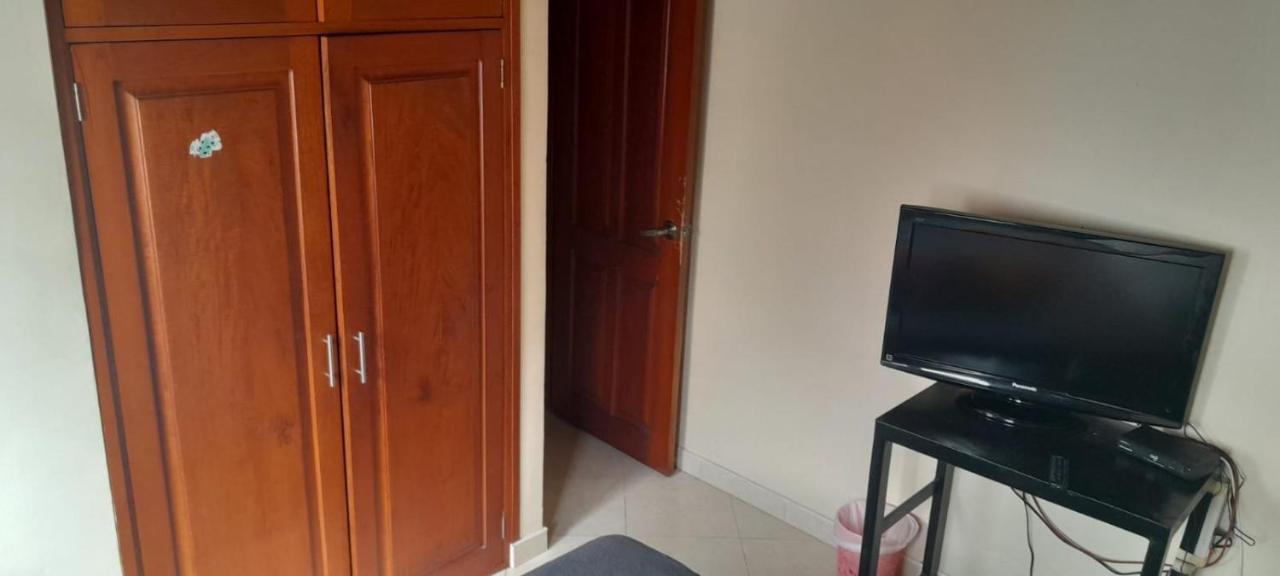 Alcobas Con Desayuno Incluido Bano Compartido Appartement Medellín Buitenkant foto